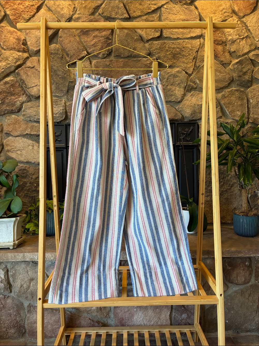 Knox Rose Striped Elastic-Waist Pants in Blue, Red, Cream